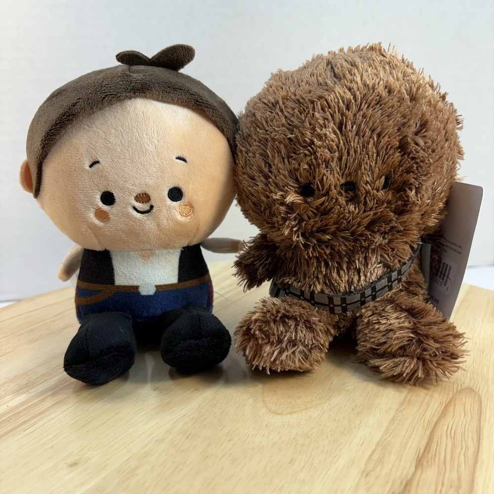 Hallmark Better Together Han Solo & Chewbacca Star Wars Magnetic Plush BTG1008